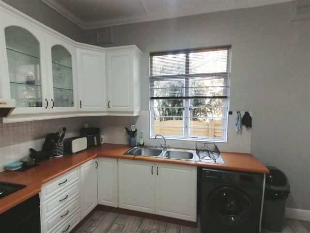 House for sale in Seaview, Kwazulu-natal