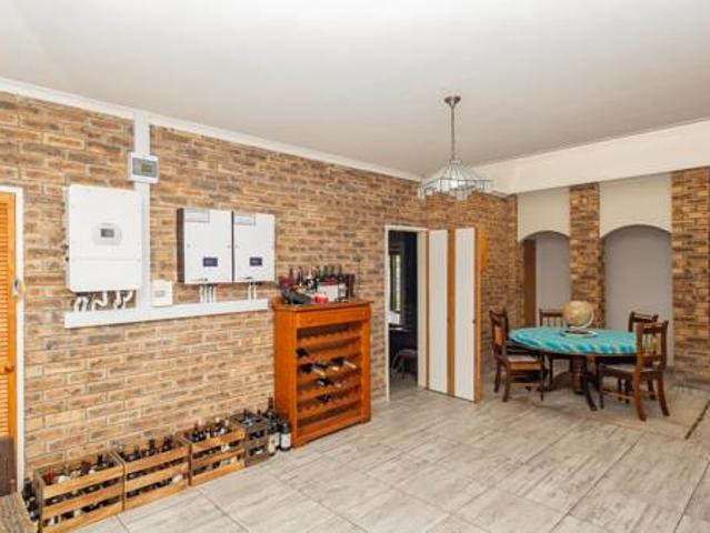 House for sale in Cape Town, Western Cape