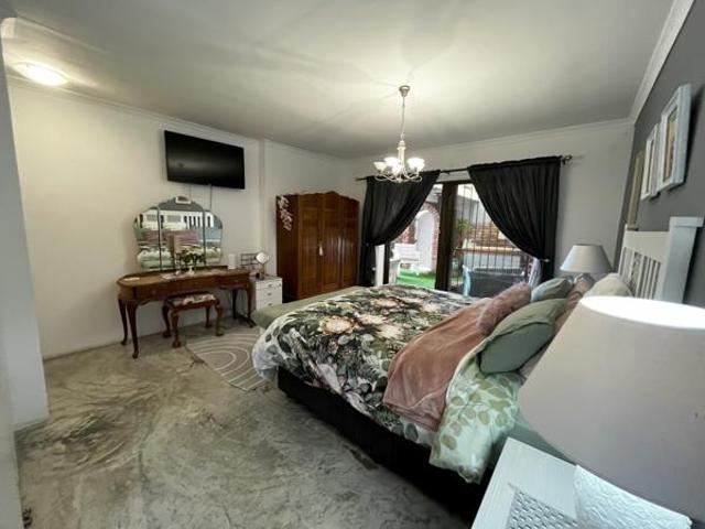House for sale in Cape Town, Western Cape