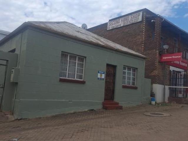 House for sale in Makhanda, Makana Local Municipality