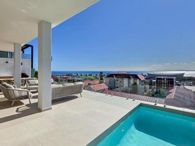 House for sale in Cape Town, Western Cape