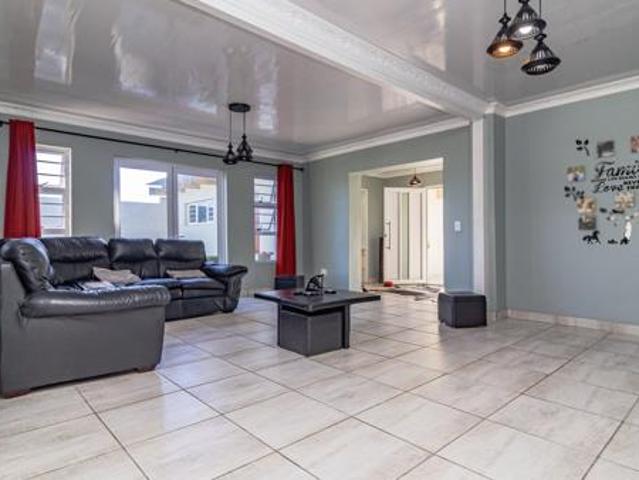 House for sale in Western Cape