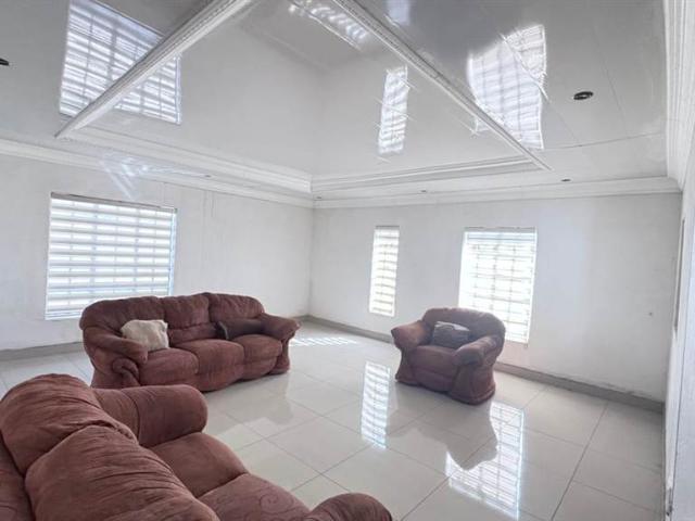House for sale in Waterkloof, Gauteng