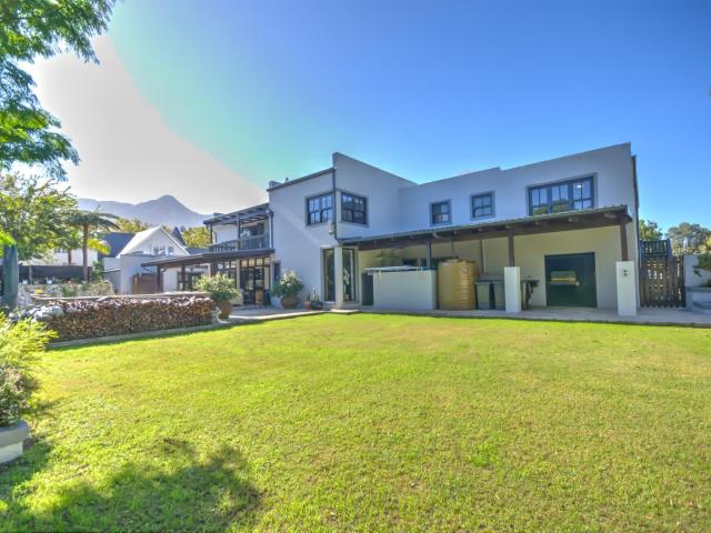 House for sale in Groot Brak Rivier, Western Cape