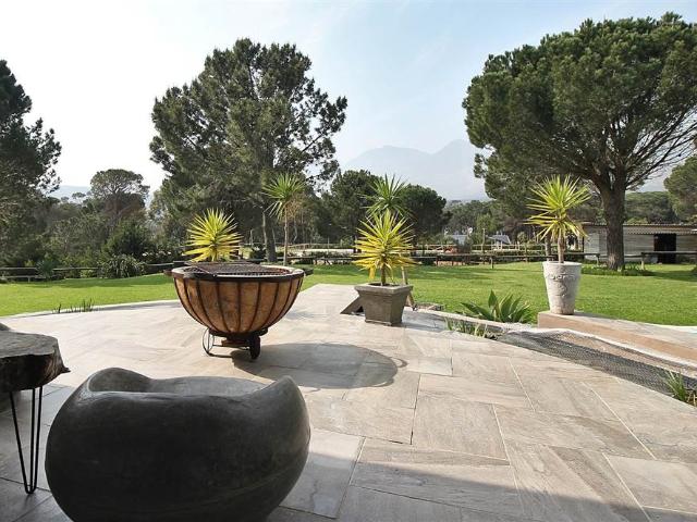Farm for sale in Cape Town, Western Cape