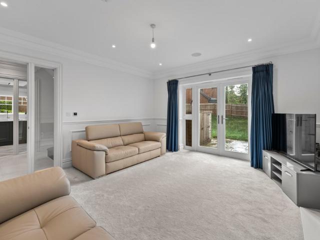 House for rent in Sunningdale