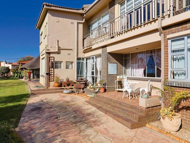 House for sale in Mohlakeng, Gauteng