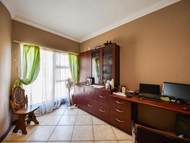 House for sale in North West