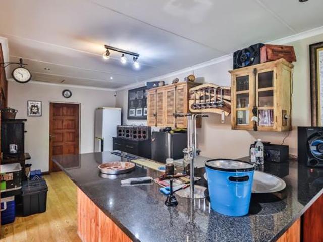 House for sale in Ifafi, Hartebeespoort