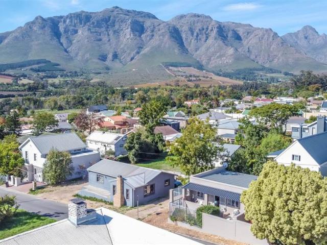 House for sale in Durbanville, Western Cape