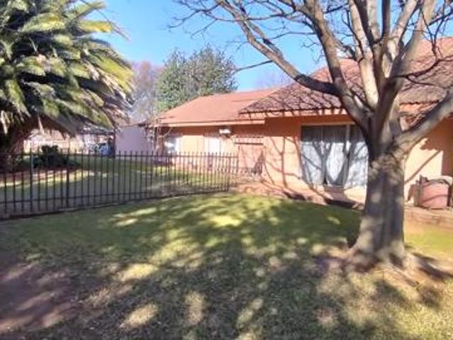 House for sale in Frances Baard, Northern Cape