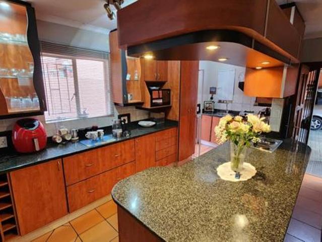 House for rent in Vosloorus, Gauteng