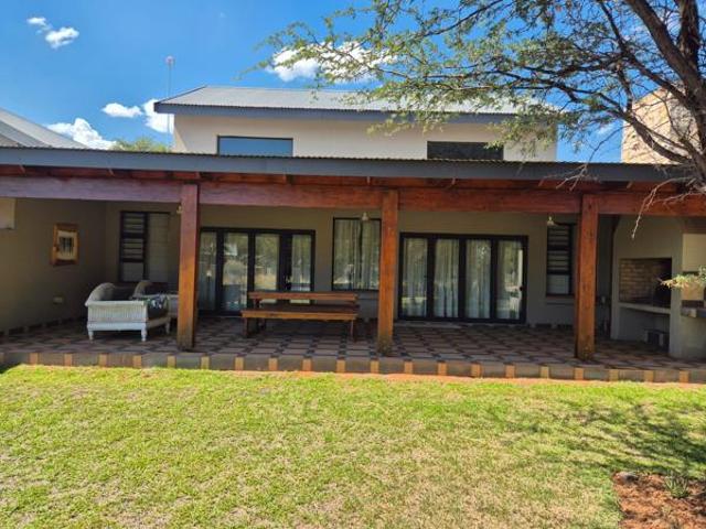 House for sale in Kgalagadi, Northern Cape