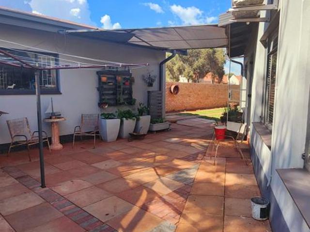 House for sale in Kgalagadi, Northern Cape