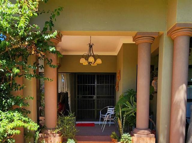 House for sale in Kgalagadi, Northern Cape