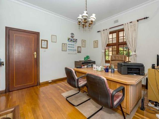 House for sale in Cape Town, Western Cape