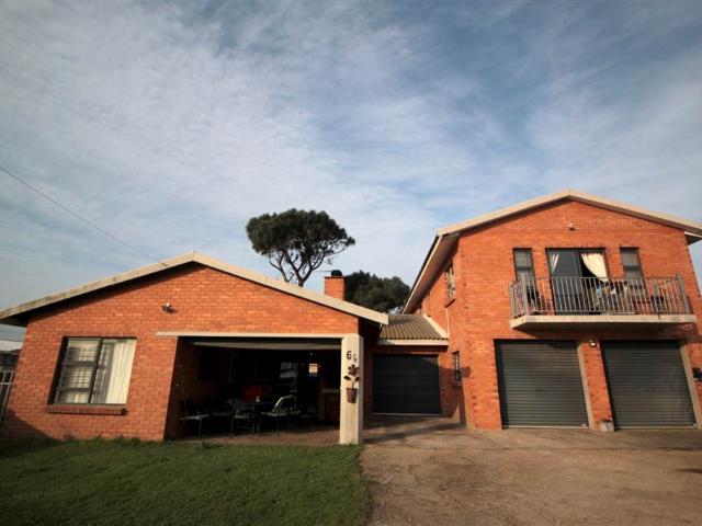 House for sale in Groot Brak Rivier, Western Cape