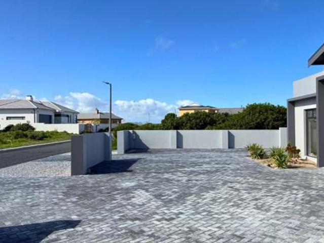 House for sale in Rietpoel, Theewaterskloof Local Municipality