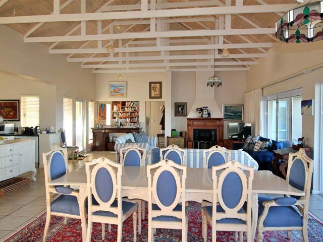 House for sale in Bushmans River Mouth, Eastern Cape