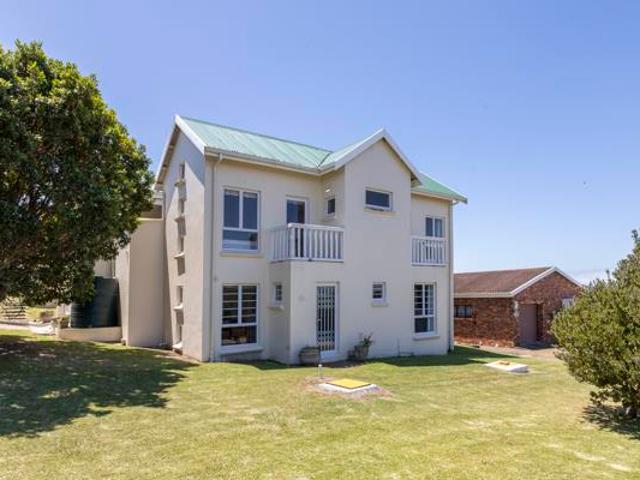 House for sale in Bushmans River Mouth, Eastern Cape