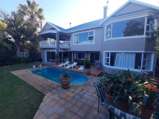 House for sale in Bushmans River Mouth, Eastern Cape