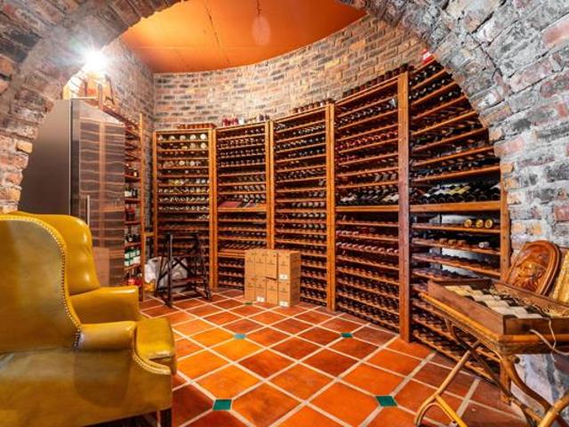 House for sale in Cape Town, Western Cape