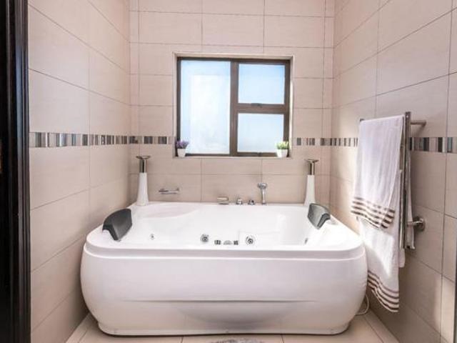 House for sale in Waterkloof, Gauteng