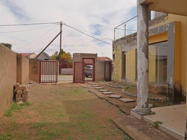 House for sale in KwaMhlanga, Thembisile Hani Local Municipality