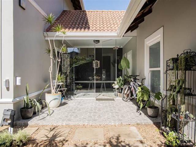 House for sale in Seaview, Kwazulu-natal