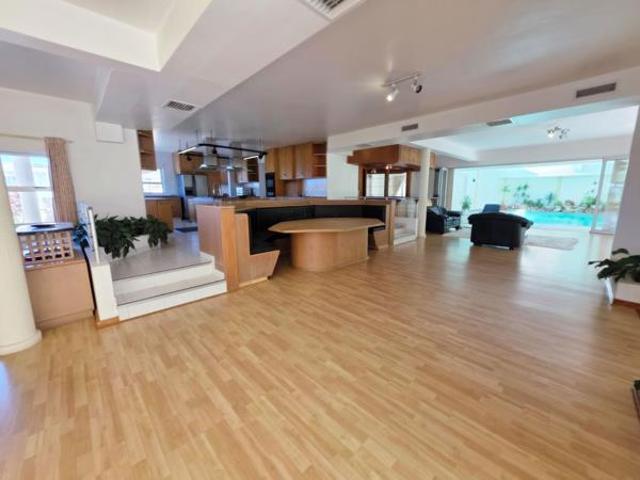 House for sale in La Mercy, Kwazulu-natal
