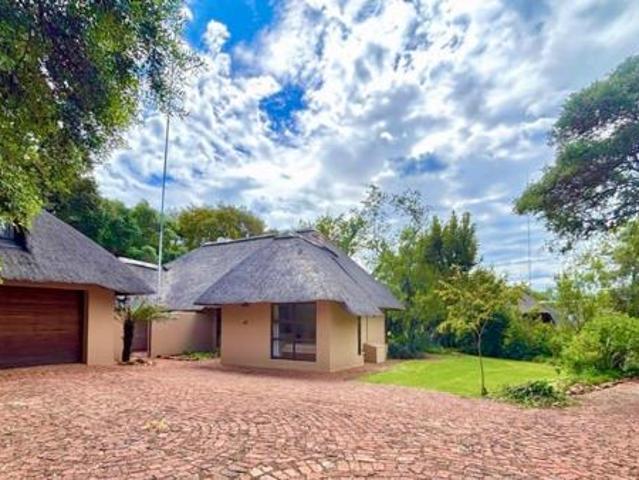 House for rent in North West