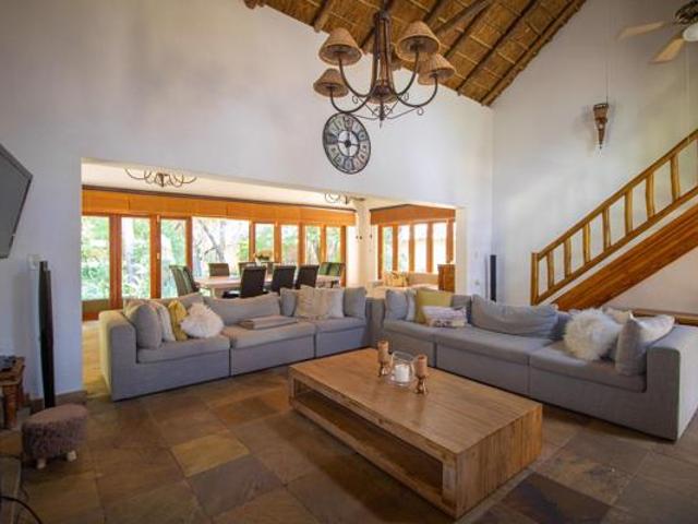 House for rent in North West