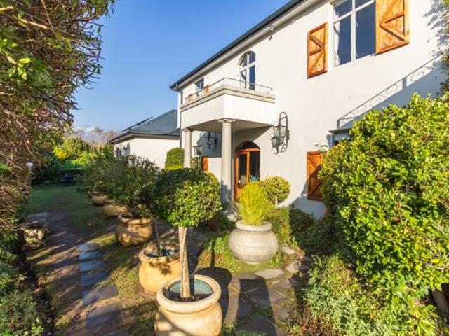 House for sale in Cape Town, Western Cape