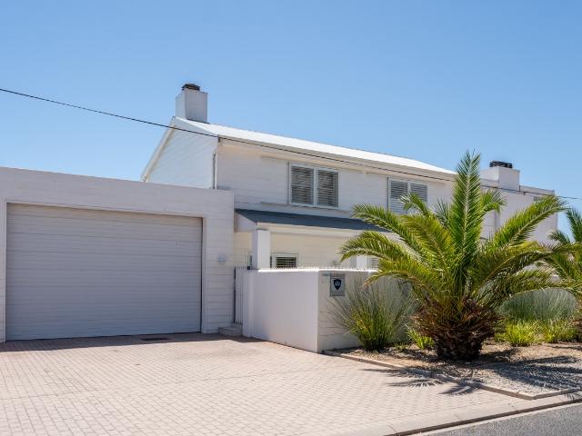House for sale in West Coast, Britannia Bay