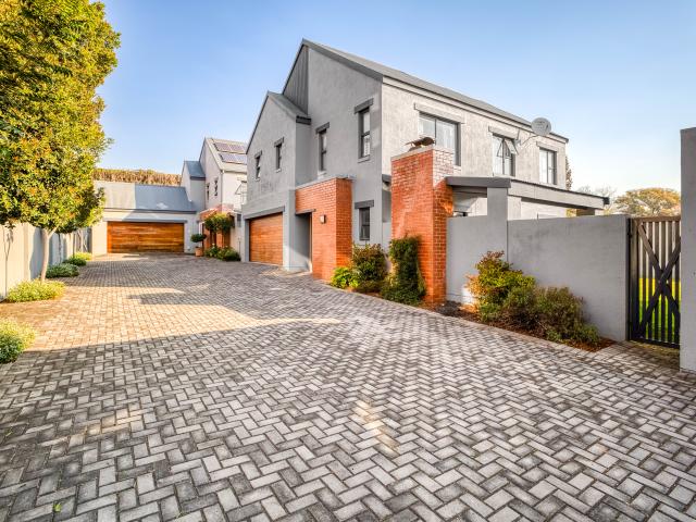 Townhouse for sale in Gauteng