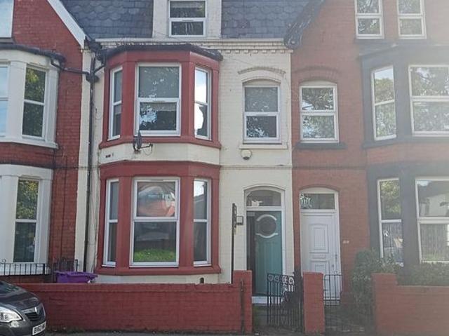 House for rent in Sandfield Park, Calderstones