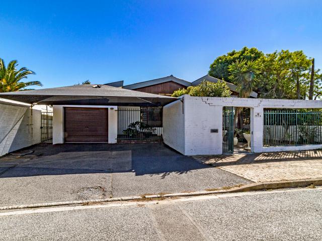 House for sale in Strand, Western Cape