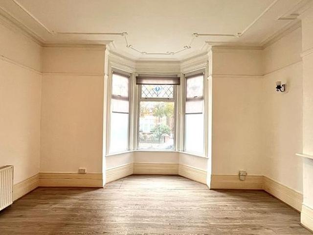 House for rent in London Borough of Waltham Forest, Greater London
