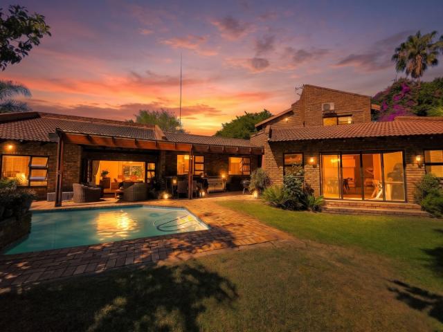 House for sale in Sandton, City of Johannesburg Metropolitan Municipality