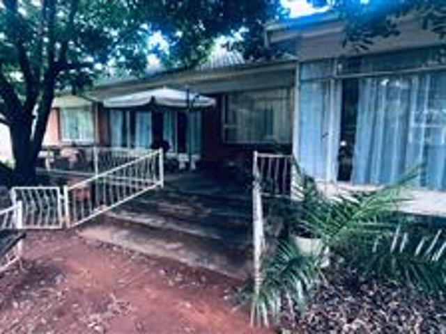 House for sale in Graaff Reinet, Eastern Cape