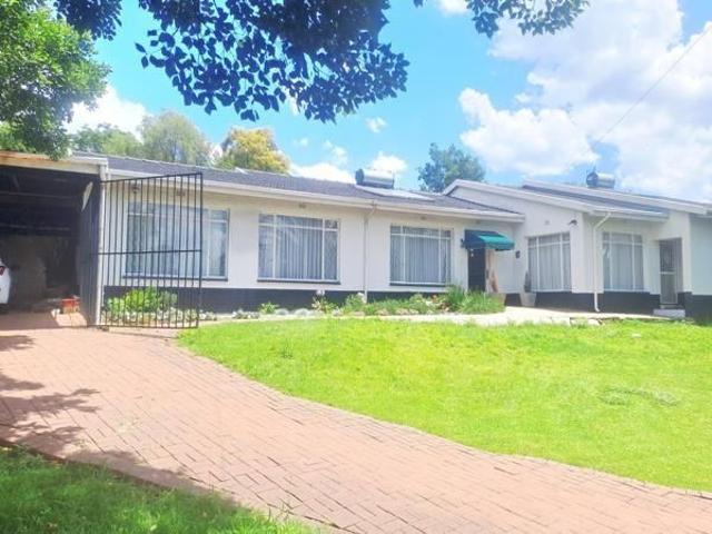 House for rent in Vosloorus, Gauteng