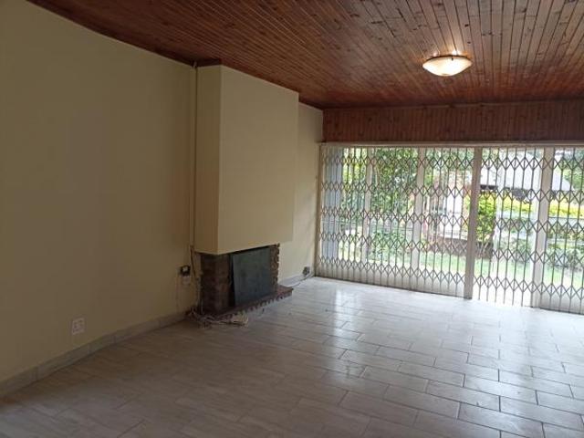 House for rent in Waterkloof, Gauteng