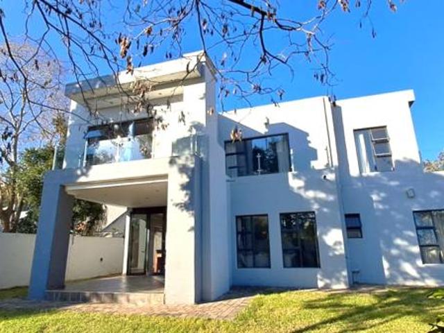 House for rent in Waterkloof, Gauteng