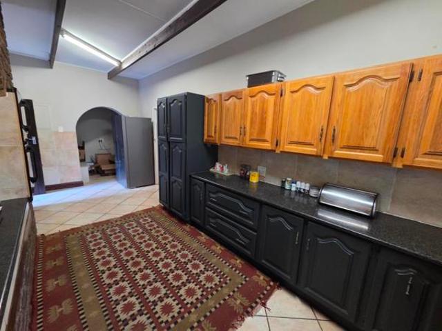 House for rent in Waterkloof, Gauteng