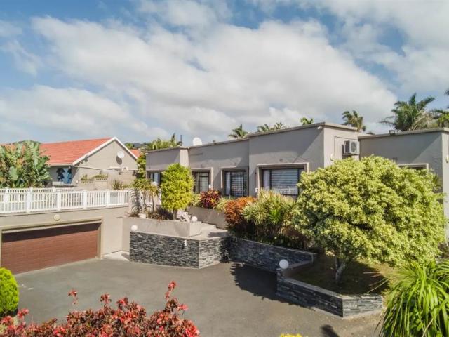 House for sale in Ugu District Municipality, Kwazulu-natal