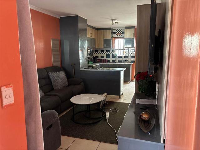 House for sale in Cape Town, Western Cape
