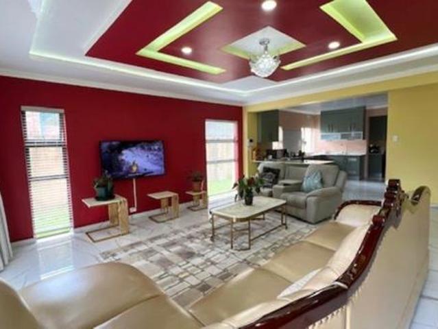 House for sale in Ugu District Municipality, Kwazulu-natal