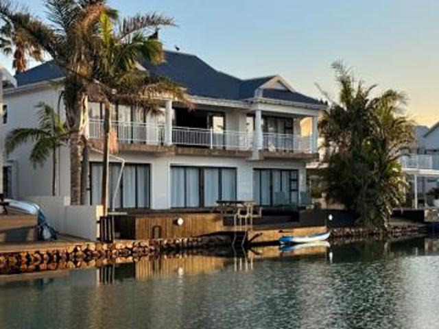 House for sale in Cape St Francis, Eastern Cape