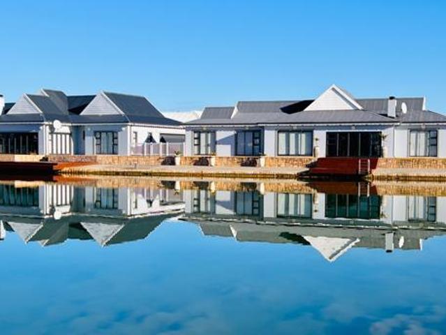 House for sale in Cape St Francis, Eastern Cape