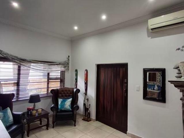 House for sale in UMhlathuze Municipality, Kwazulu-natal